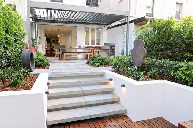 別墅庭院設(shè)計，是自然流露的優(yōu)雅~